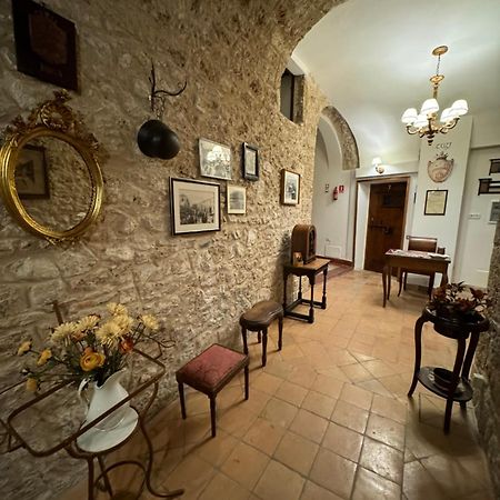 Le Prigioni Del Palazzo B&B 소라 외부 사진