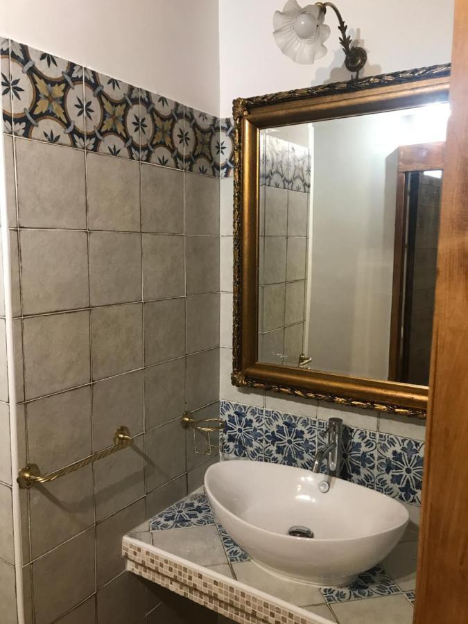 Le Prigioni Del Palazzo B&B 소라 외부 사진