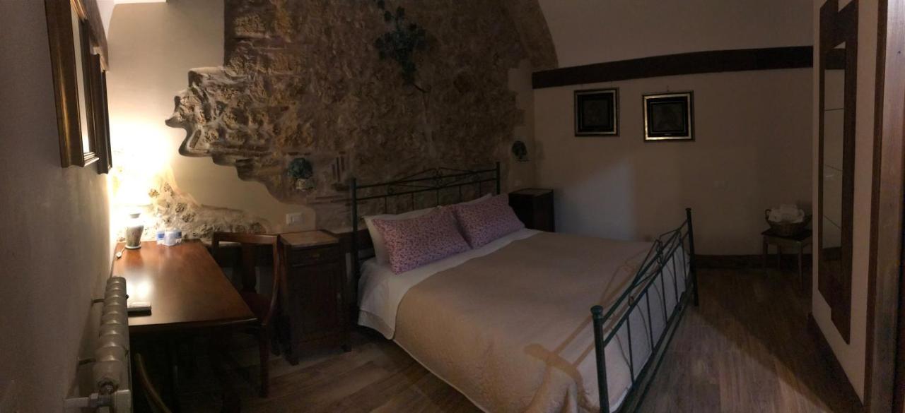 Le Prigioni Del Palazzo B&B 소라 외부 사진