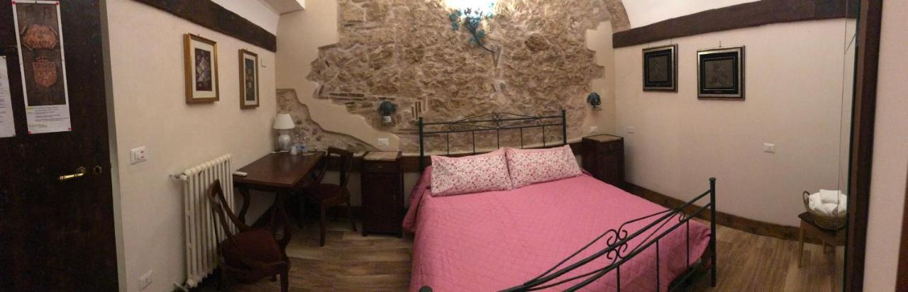 Le Prigioni Del Palazzo B&B 소라 외부 사진