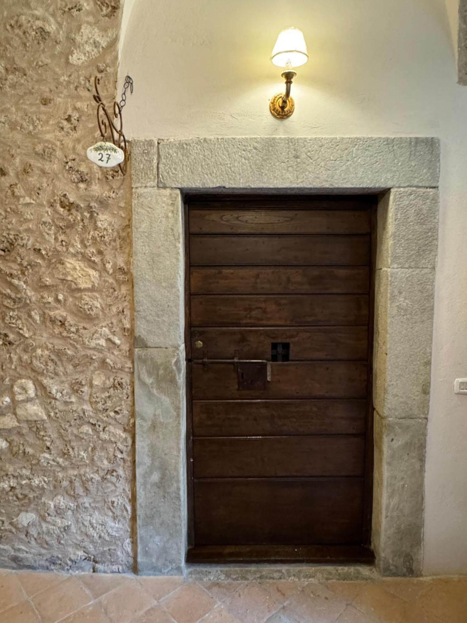 Le Prigioni Del Palazzo B&B 소라 외부 사진